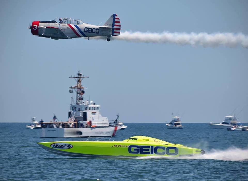 GEICO-Skytypers-and-Miss-GEICO-Photo-Credit-Brian-Maniglia-Photography-pic.jpg
